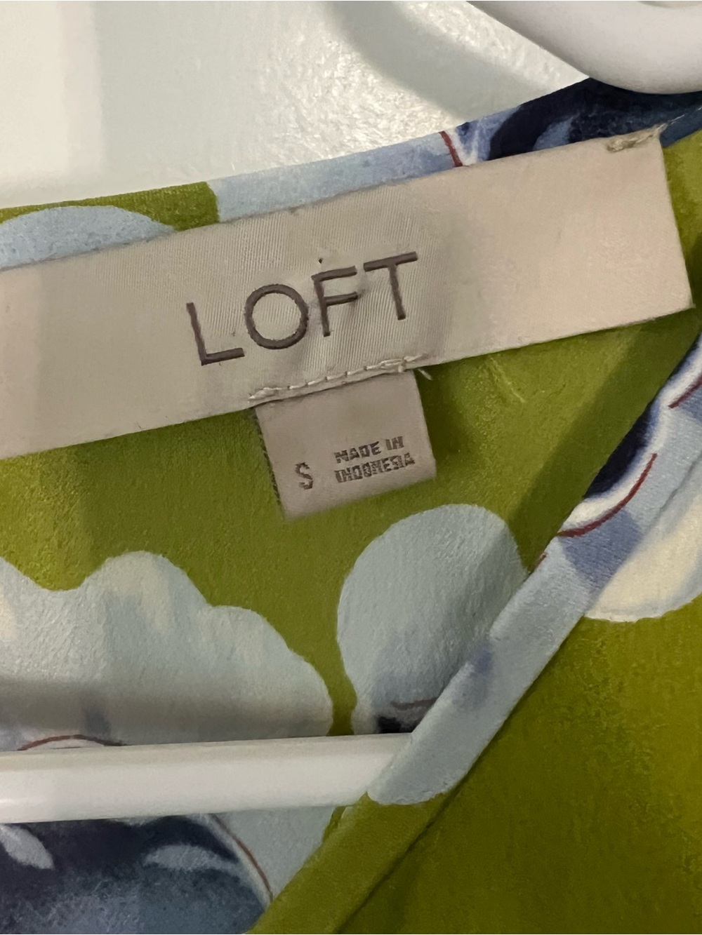 LOFT Green Floral Dress with Blue Accents - Picture 3 of 5